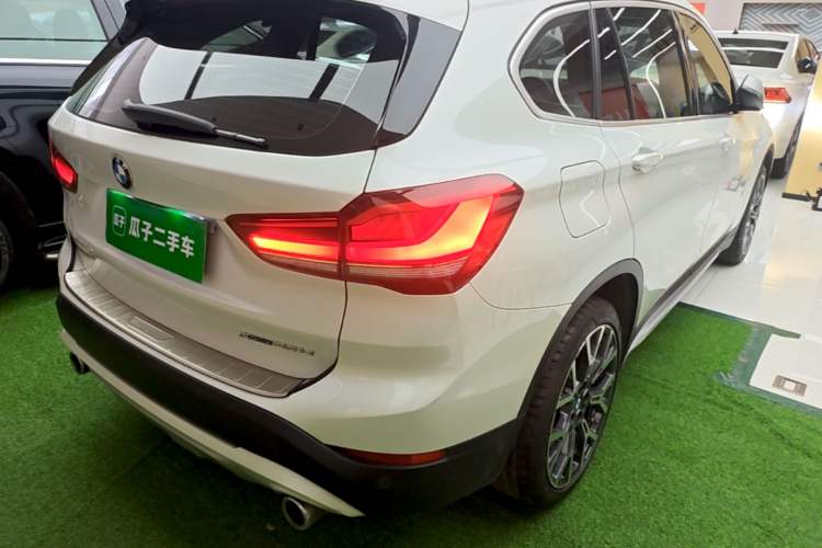 Used BMW X1 2022 Updated xDrive25Li Premium Edition Exterior 3