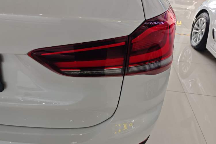 Used BMW X1 2022 Updated xDrive25Li Premium Edition Exterior 3