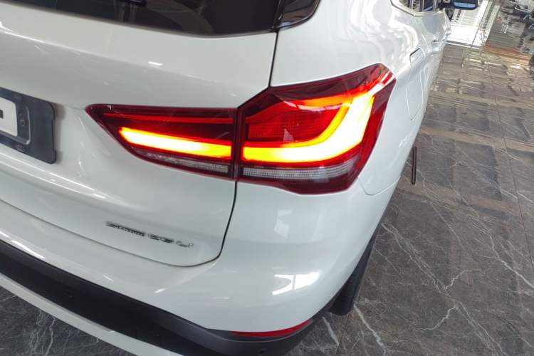 Used BMW X1 2022 sDrive25Li Leading Model Exterior 3