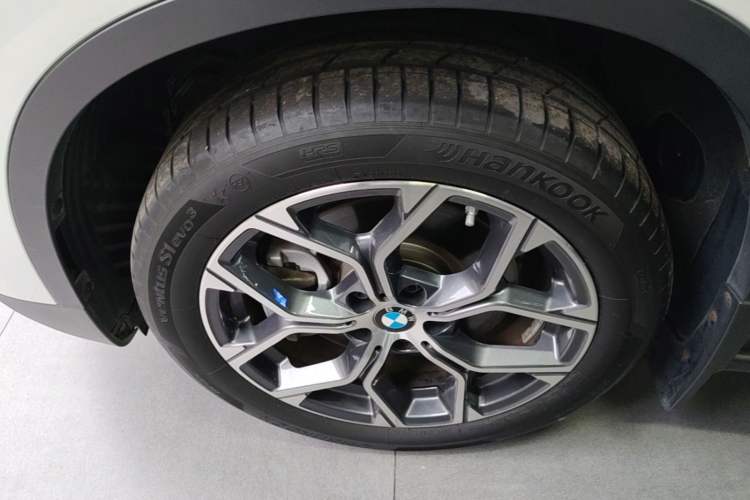 Used BMW X1 2022 sDrive25Li Leading Model Exterior 4