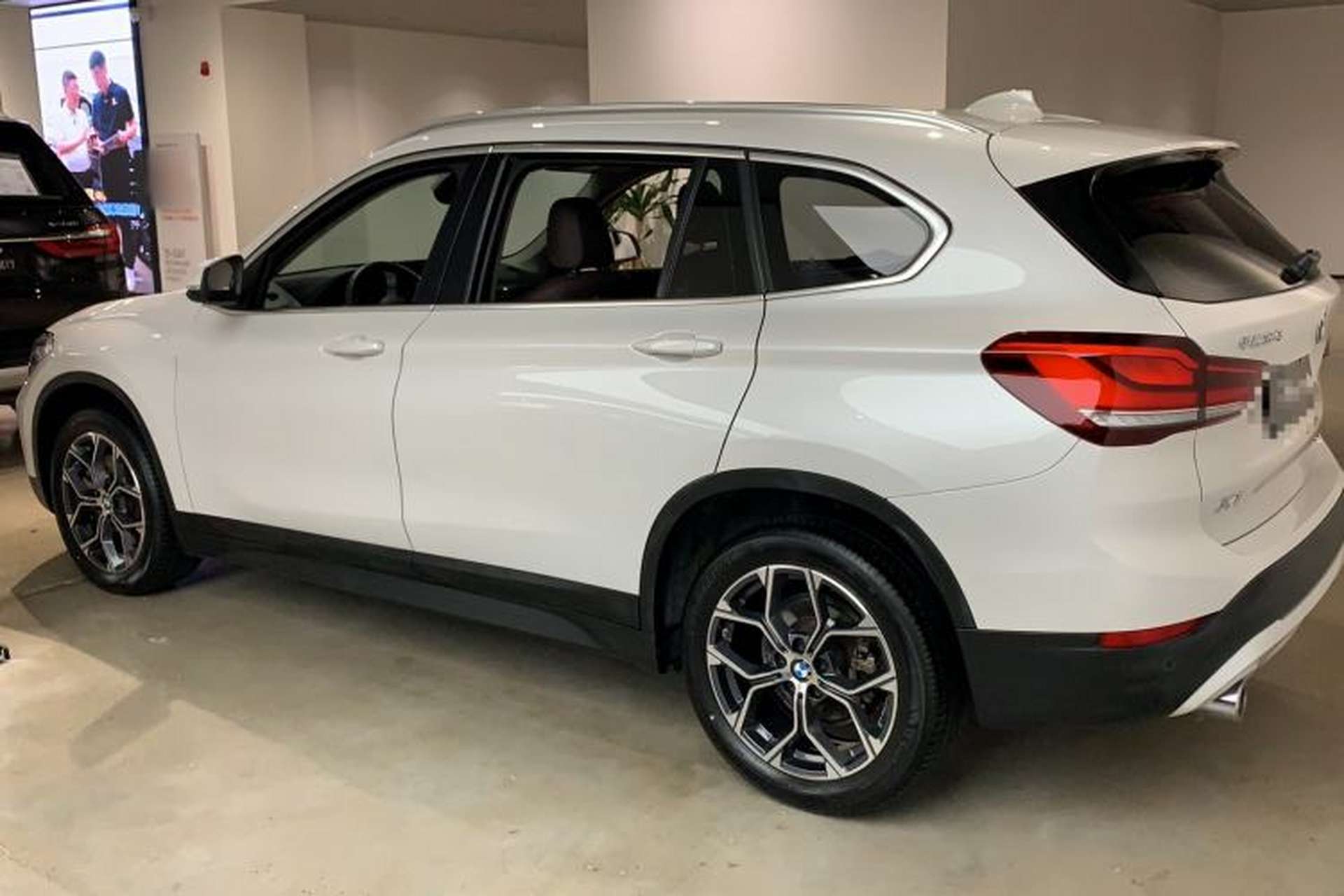Used BMW X1 2022 sDrive25Li Leading Model Exterior 4