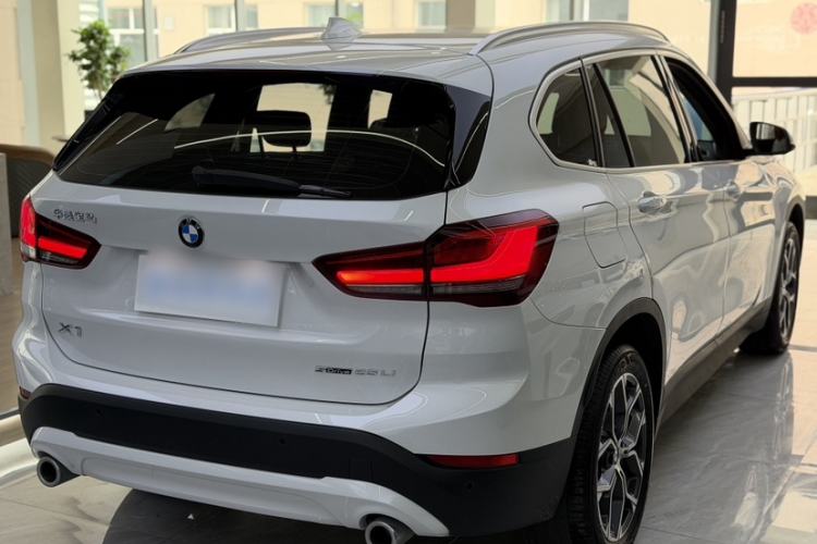 Used BMW X1 2022 sDrive25Li Leading Model Exterior 4