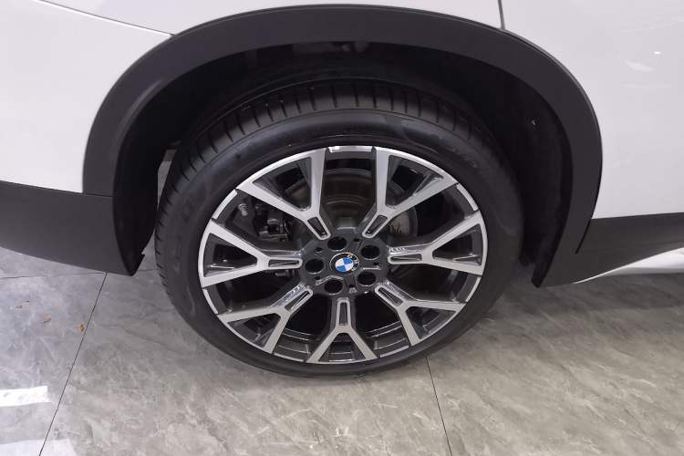 Used BMW X1 2022 xDrive25Li Luxury Model Exterior 4