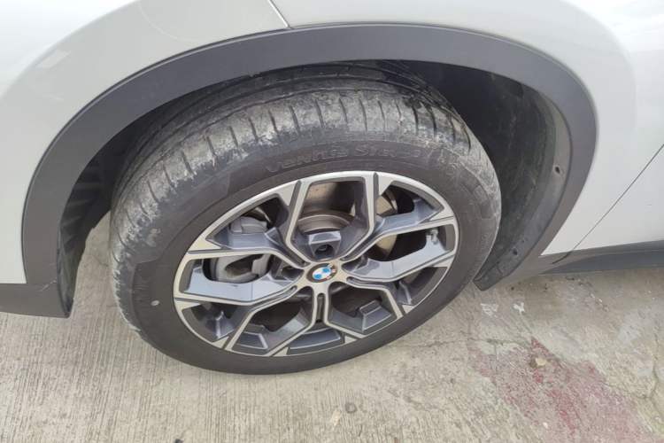 Used BMW X1 2022 sDrive25Li Leading Model Exterior 4