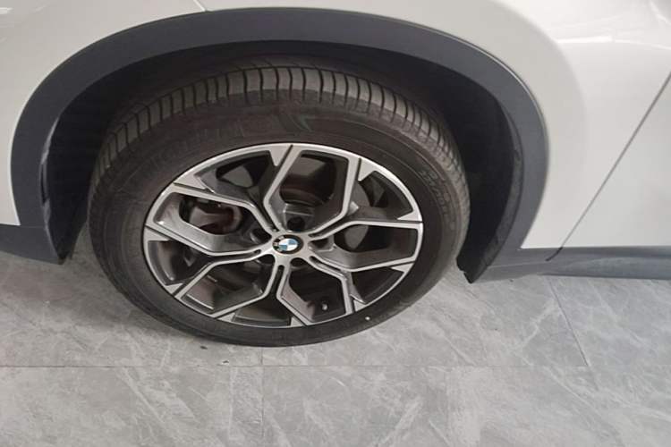 Used BMW X1 2022 sDrive25Li Leading Model Exterior 4