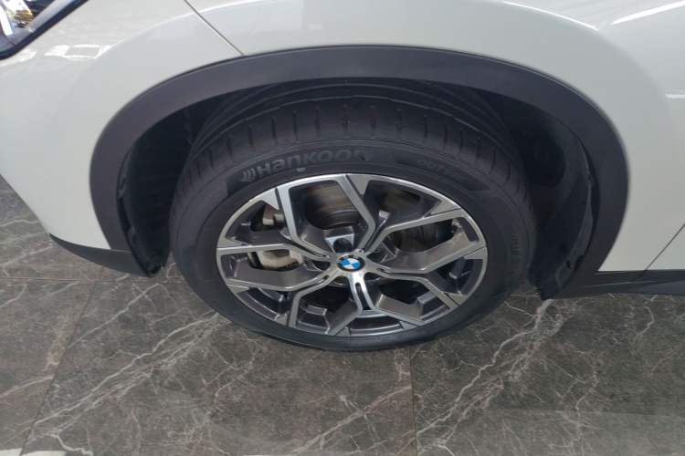 Used BMW X1 2022 sDrive25Li Leading Model Exterior 4