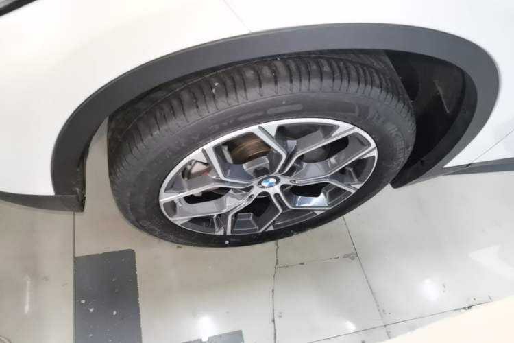 Used BMW X1 2022 sDrive25Li Leading Model Exterior 4