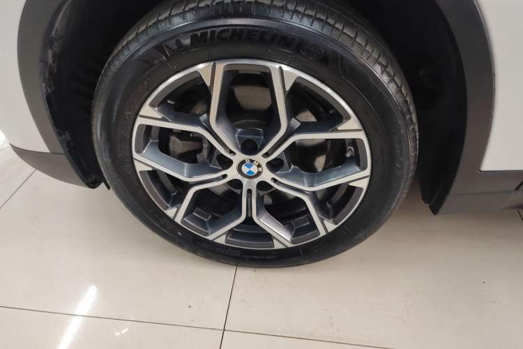 Used BMW X1 2022 sDrive25Li Leading Model Exterior 4