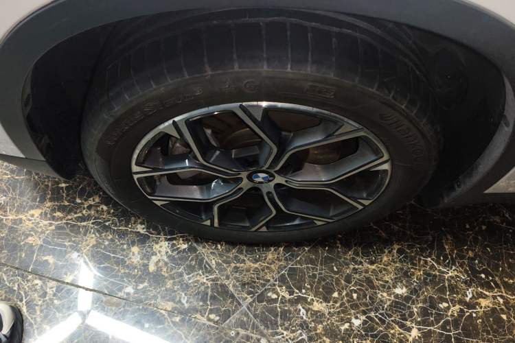 Used BMW X1 2022 sDrive25Li Leading Model Exterior 4