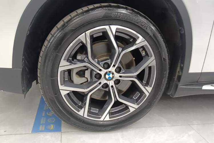 Used BMW X1 2022 sDrive25Li Leading Model Exterior 4
