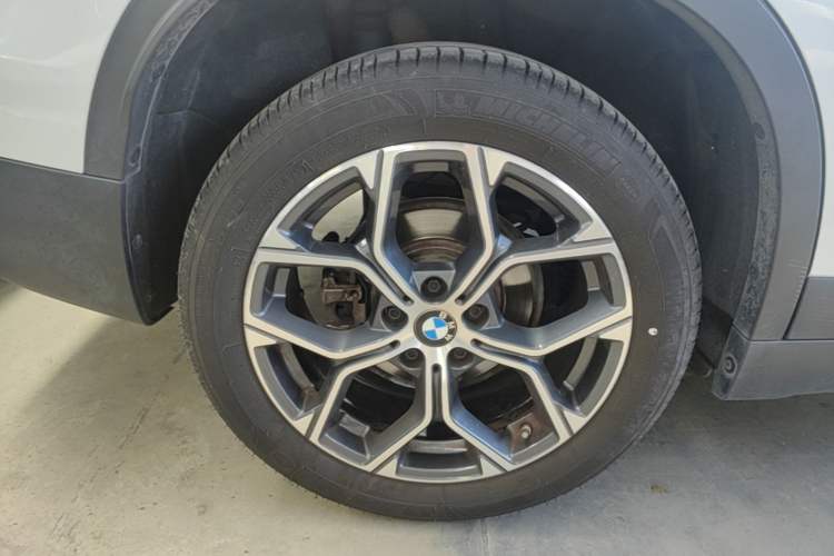 Used BMW X1 2022 sDrive25Li Leading Model Exterior 5