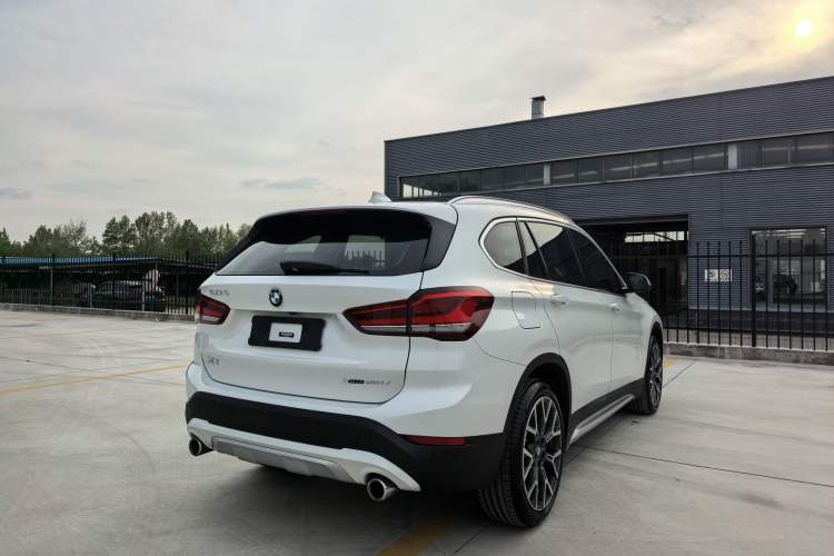 Used BMW X1 2022 Updated xDrive25Li Premium Edition Exterior 6
