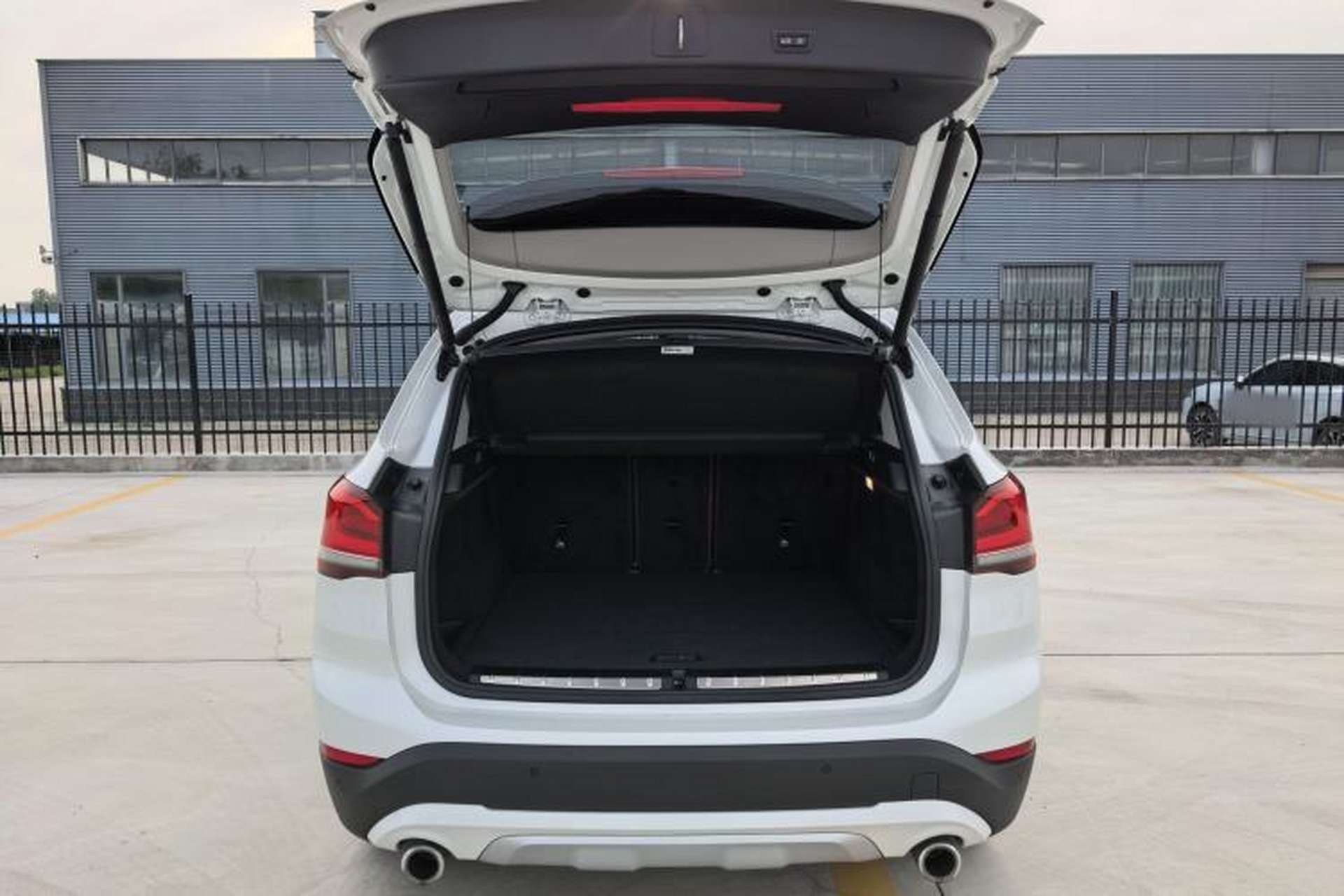 Used BMW X1 2022 Updated xDrive25Li Premium Edition Exterior 7