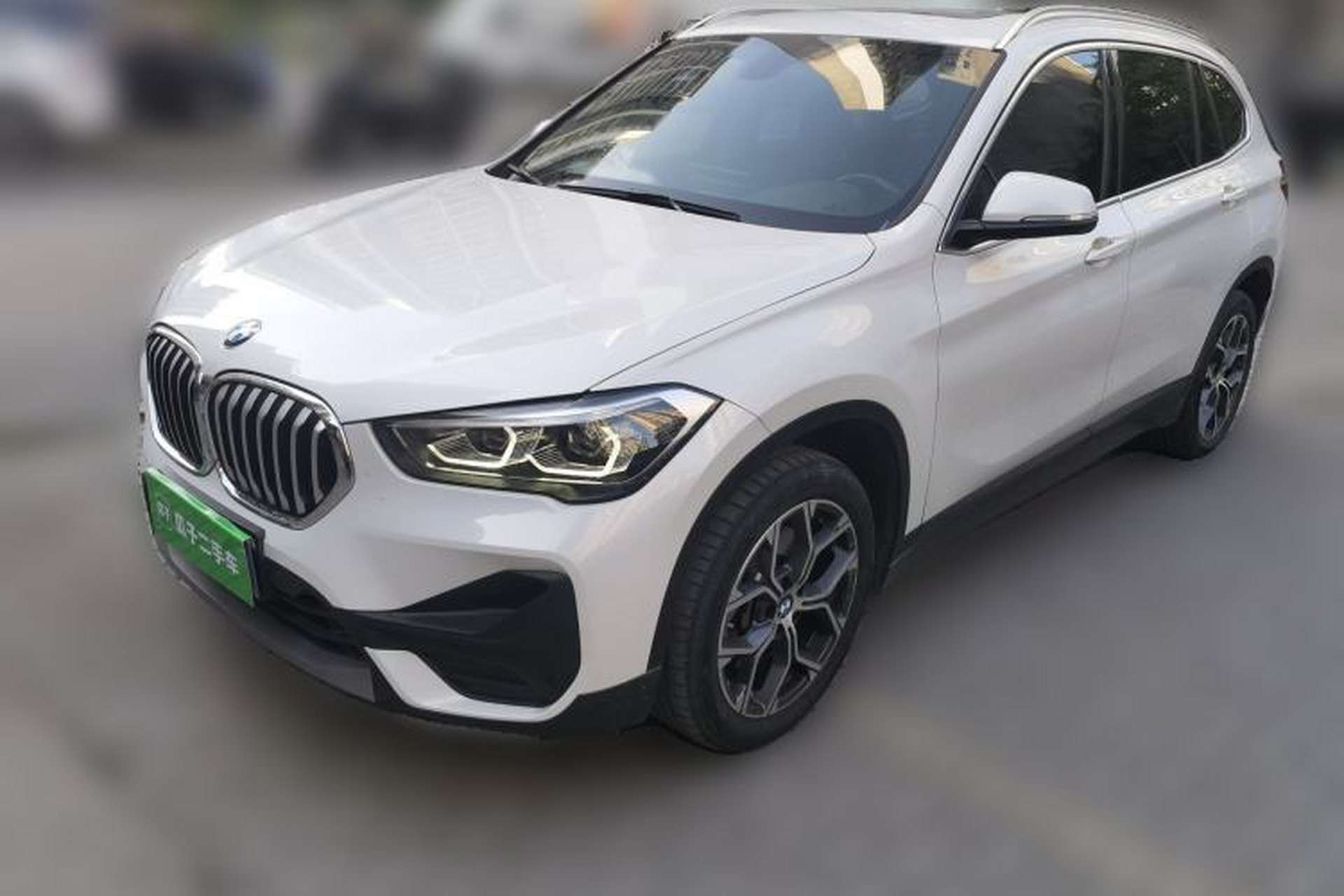 Used BMW X1 2022 sDrive25Li Leading Model Front Left 45 Deg
