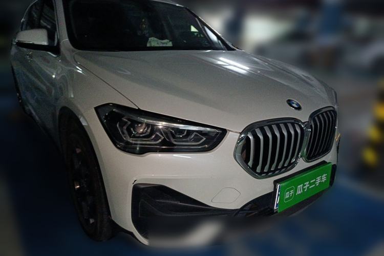 Used BMW X1 2022 sDrive25Li Leading Model Front Right 45 Deg