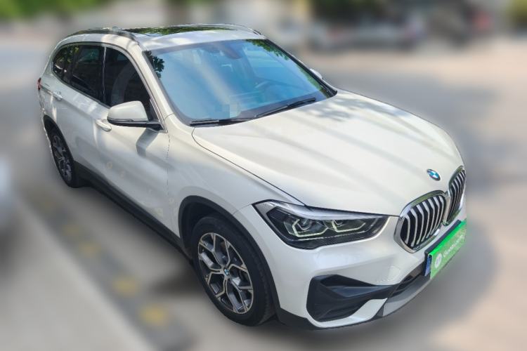 Used BMW X1 2022 sDrive25Li Leading Model Front Right 45 Deg