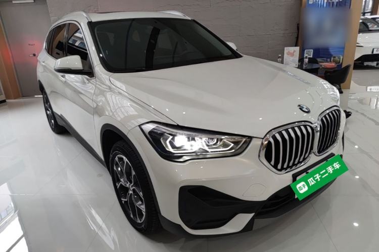 Used BMW X1 2022 sDrive25Li Leading Model Front Right 45 Deg