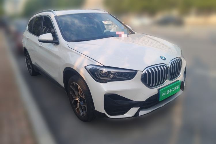 Used BMW X1 2022 sDrive25Li Leading Model Front Right 45 Deg