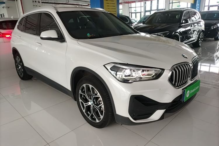Used BMW X1 2022 sDrive25Li Leading Model Front Right 45 Deg