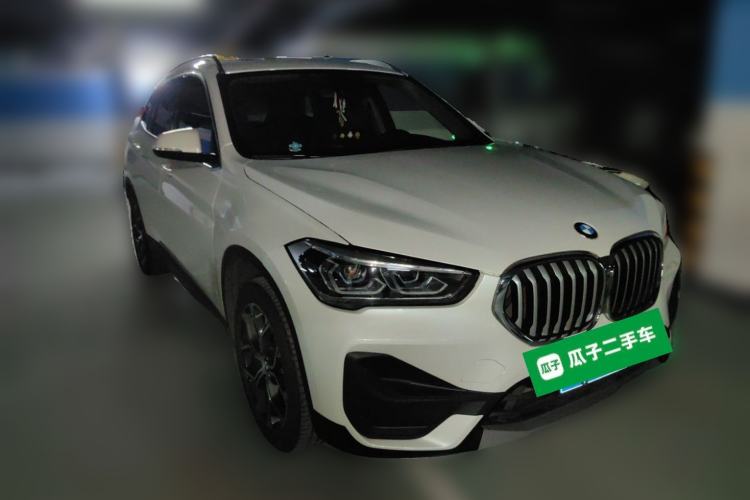 Used BMW X1 2022 sDrive25Li Leading Model Front Right 45 Deg