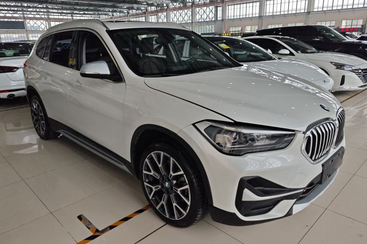 Used BMW X1 2022 Updated xDrive25Li Premium Edition Front Right 45 Deg