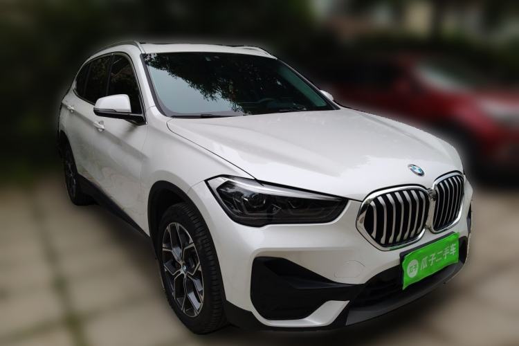 Used BMW X1 2022 sDrive25Li Leading Model Front Right 45 Deg
