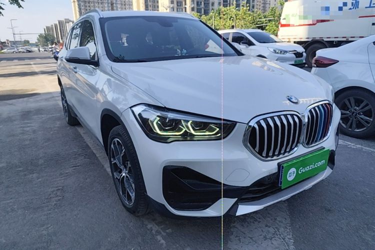 Used BMW X1 2022 sDrive25Li Leading Model Front Right 45 Deg