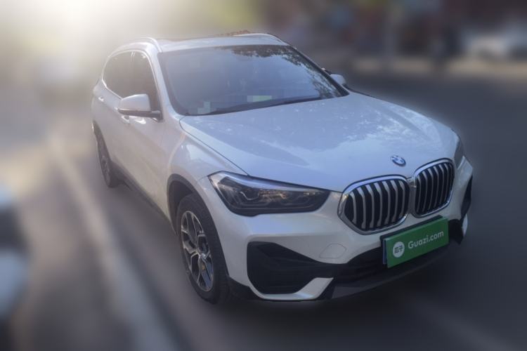 Used BMW X1 2022 sDrive25Li Leading Model Front Right 45 Deg