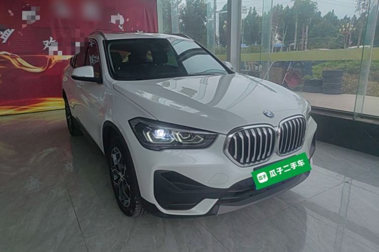 Used BMW X1 2022 sDrive25Li Leading Model Front Right 45 Deg