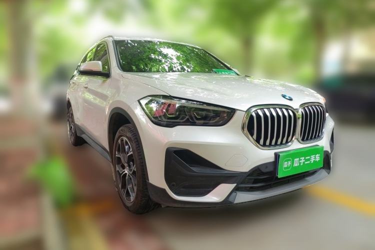 Used BMW X1 2022 sDrive25Li Leading Model Front Right 45 Deg