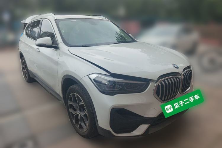 Used BMW X1 2022 sDrive25Li Leading Model Front Right 45 Deg