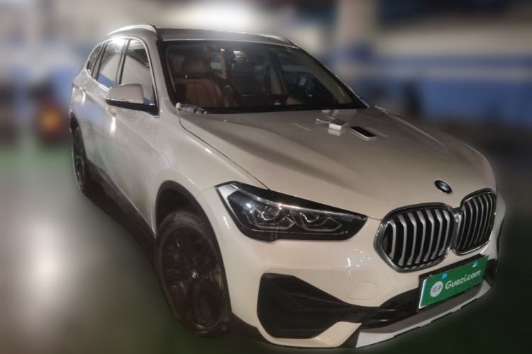 Used BMW X1 2022 sDrive20Li Fashion Model Front Right 45 Deg