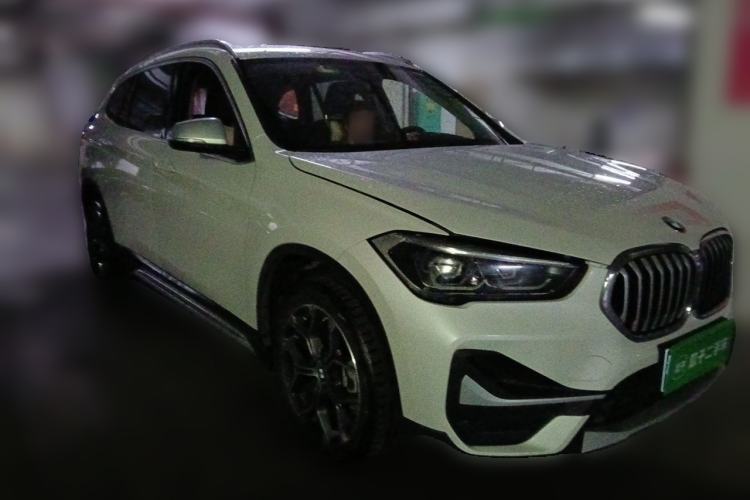 Used BMW X1 2022 sDrive20Li Luxury Model Front Right 45 Deg