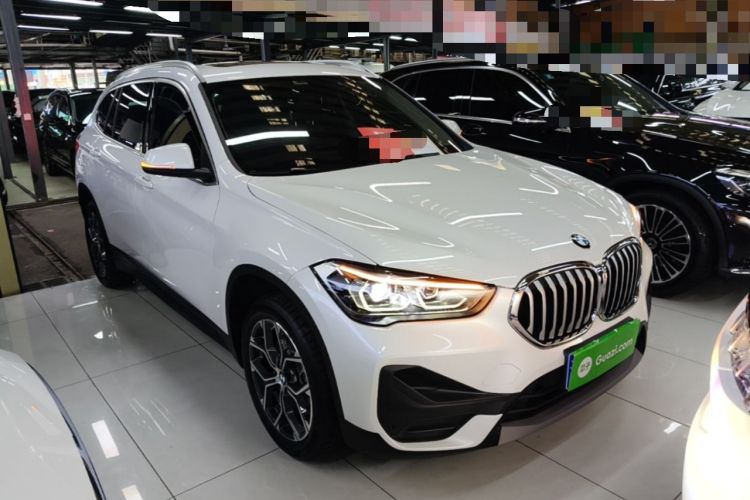 Used BMW X1 2022 sDrive25Li Leading Model Front Right 45 Deg
