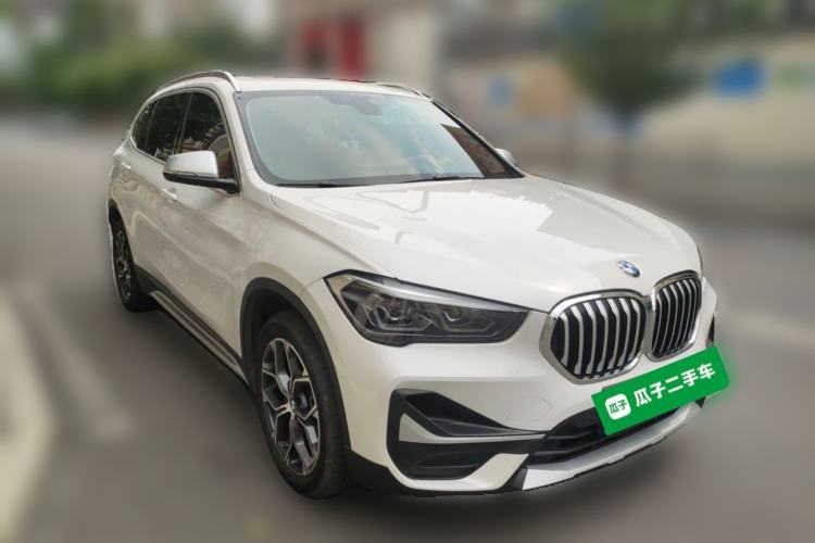 Used BMW X1 2022 sDrive20Li Fashion Model Front Right 45 Deg