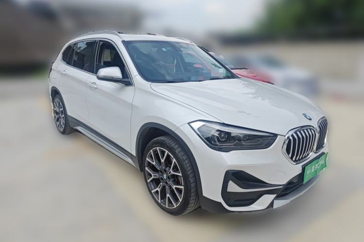Used BMW X1 2022 Updated xDrive25Li Premium Edition Front Right 45 Deg