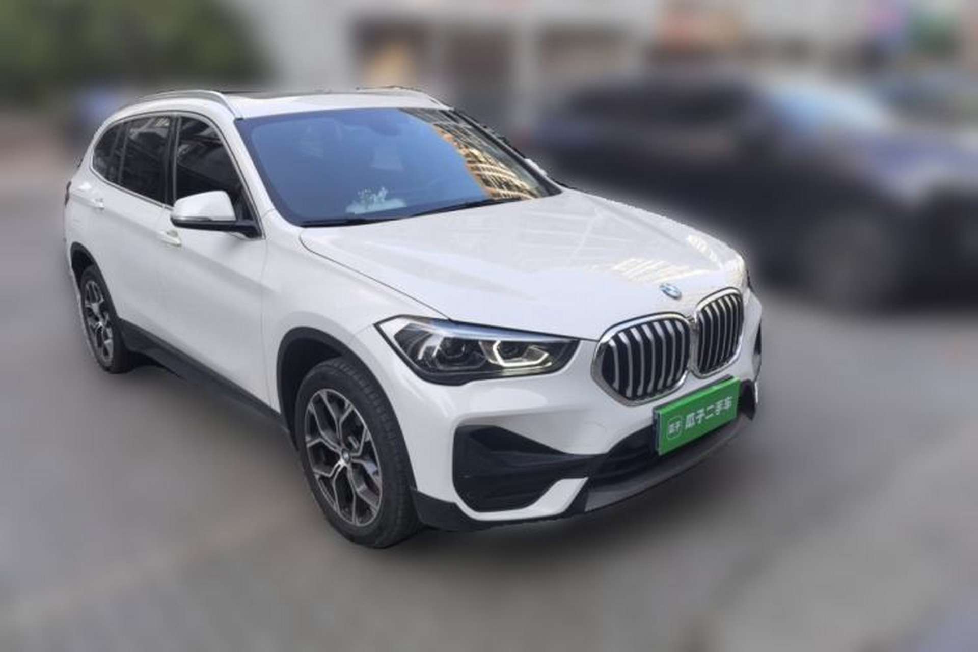Used BMW X1 2022 sDrive25Li Leading Model Front Right 45 Deg