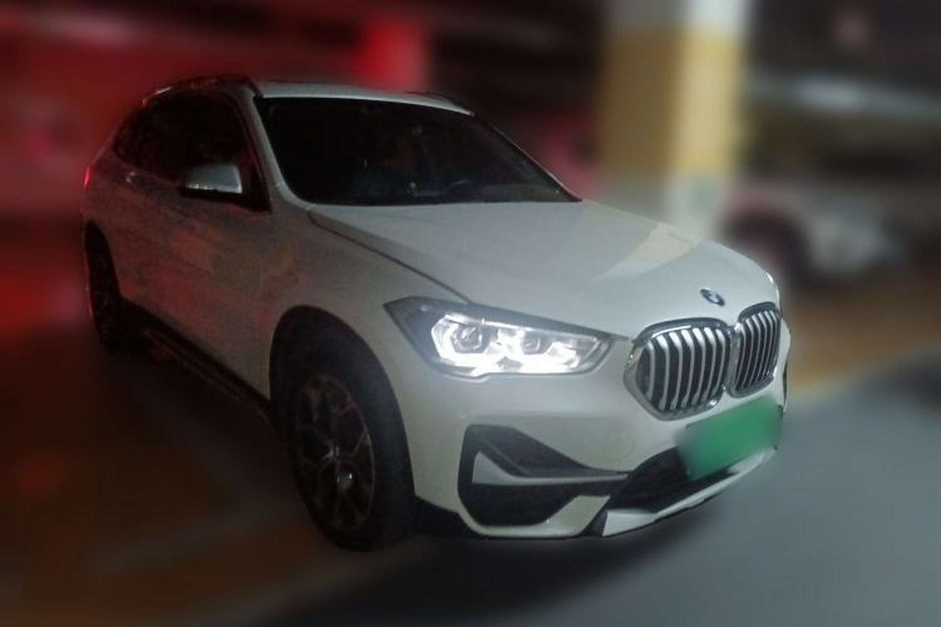Used BMW X1 2022 sDrive20Li Fashion Model Front Right 45 Deg