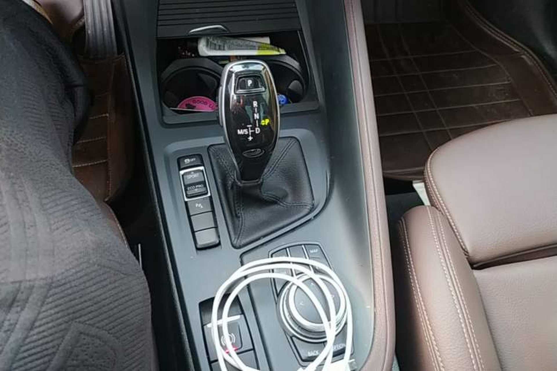 Used BMW X1 2022 sDrive25Li Leading Model Gear Lever
