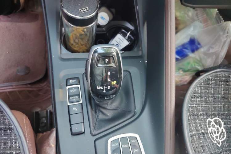 Used BMW X1 2022 sDrive25Li Leading Model Gear Lever