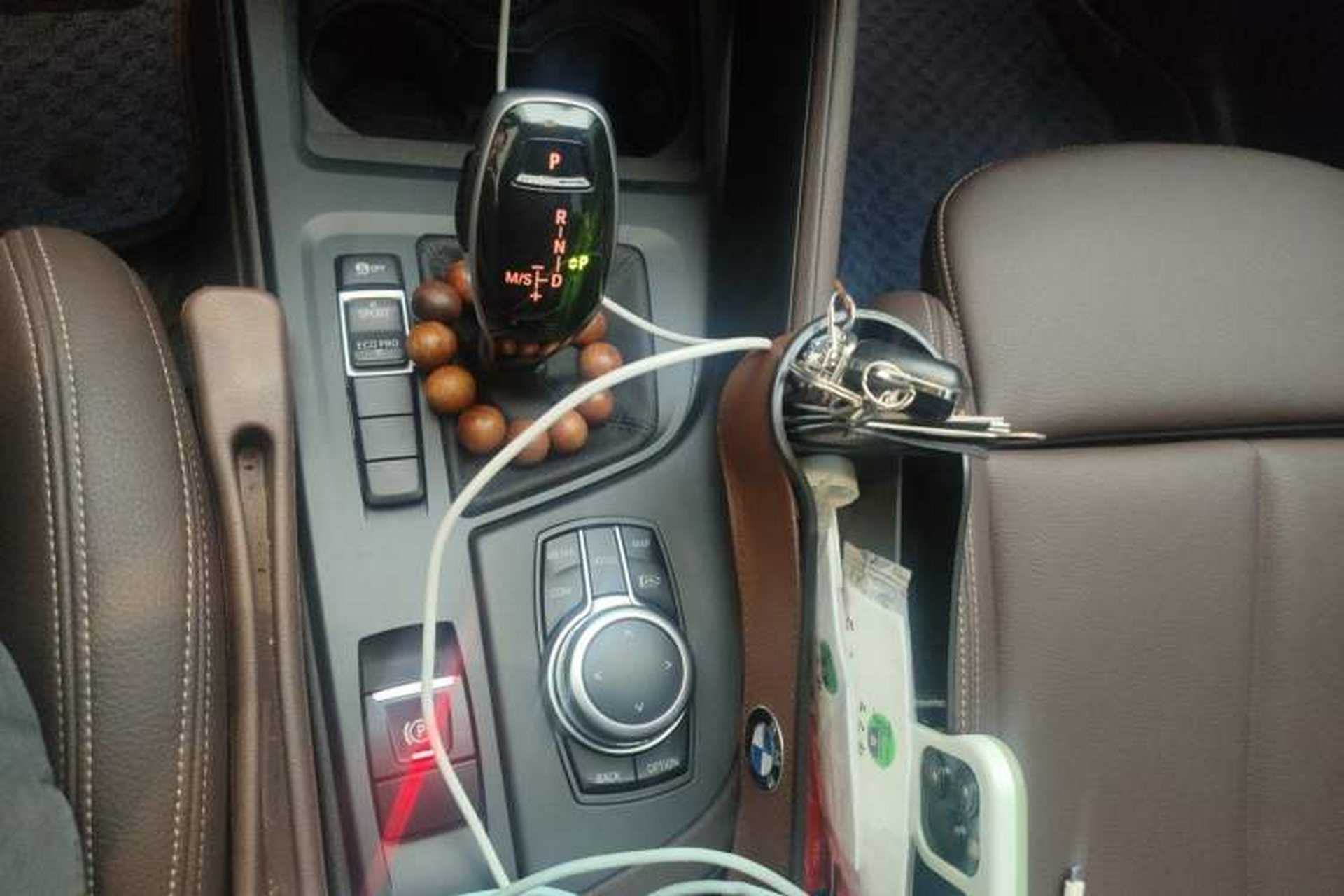 Used BMW X1 2022 sDrive25Li Leading Model Gear Lever