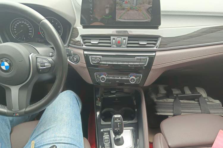 Used BMW X1 2022 xDrive25Li Luxury Model Gear Lever