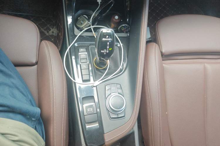 Used BMW X1 2022 sDrive20Li Luxury Model Gear Lever
