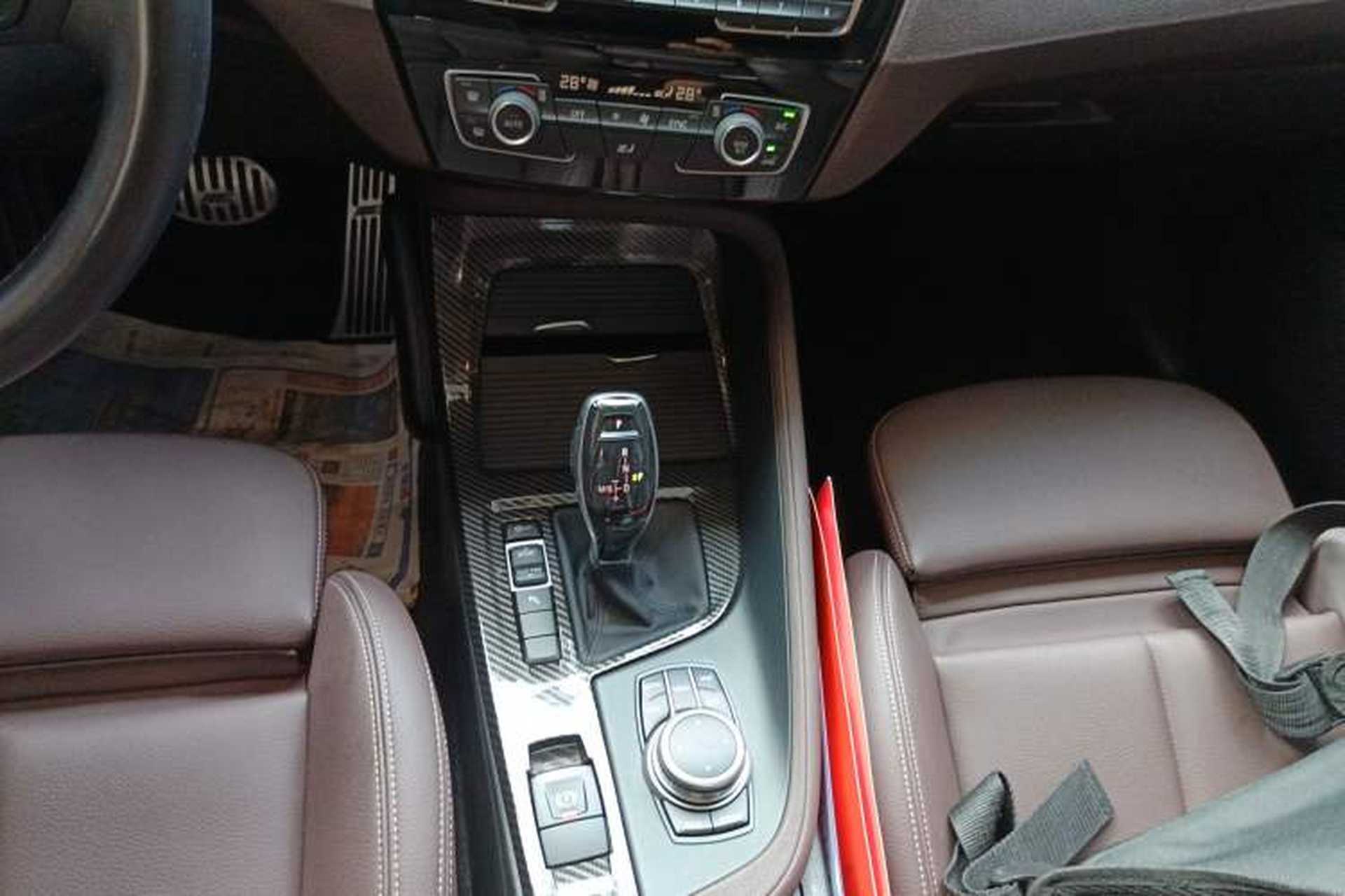 Used BMW X1 2022 sDrive25Li Leading Model Gear Lever