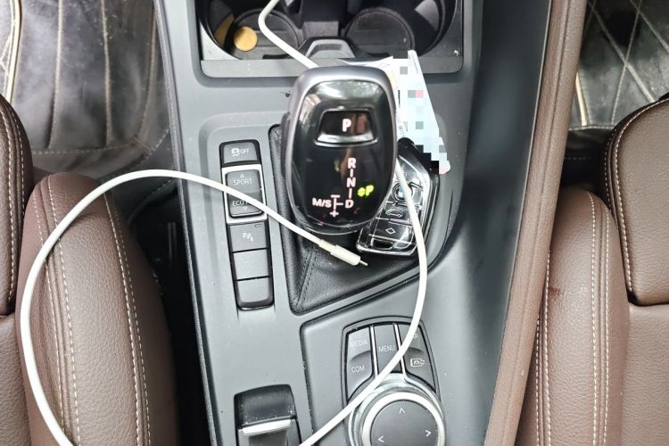 Used BMW X1 2022 sDrive25Li Leading Model Gear Lever