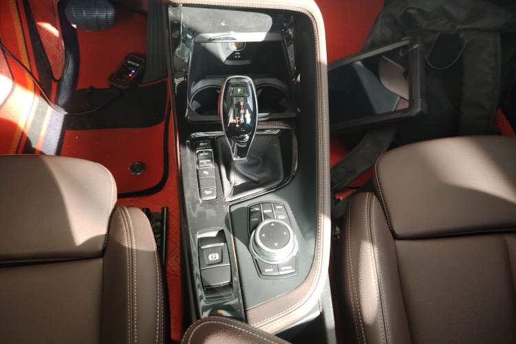 Used BMW X1 2022 xDrive25Li Luxury Model Gear Lever