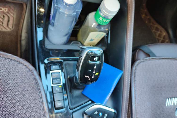 Used BMW X1 2022 xDrive25Li Luxury Model Gear Lever