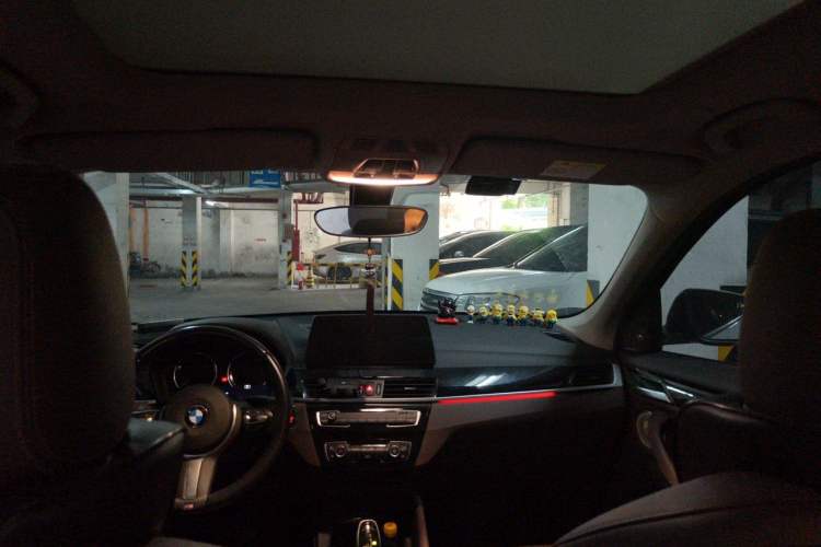 Used BMW X1 2022 sDrive25Li Leading Model Headliner