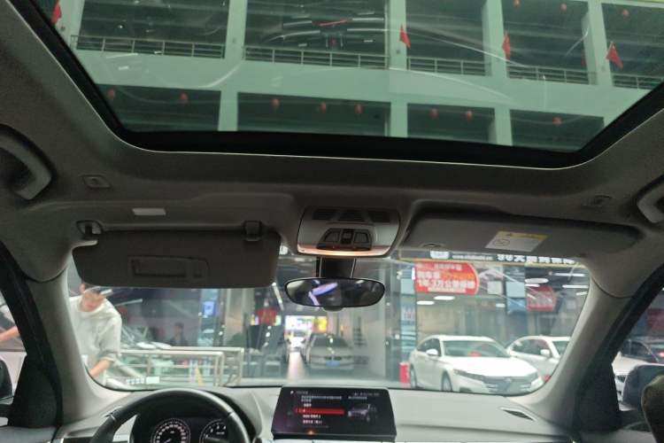 Used BMW X1 2022 sDrive25Li Leading Model Headliner