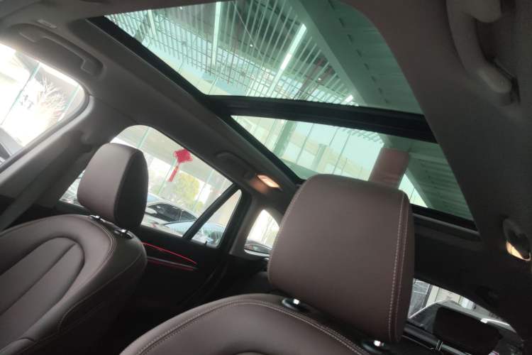 Used BMW X1 2022 Updated xDrive25Li Premium Edition Headliner